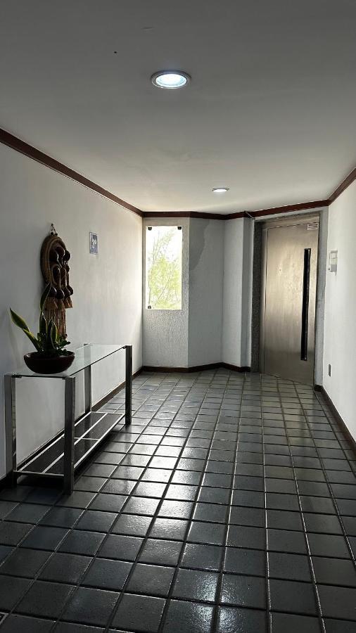 Apartamento Inteiro Frente Ao Mar De Ondina Salvador Eksteriør bilde